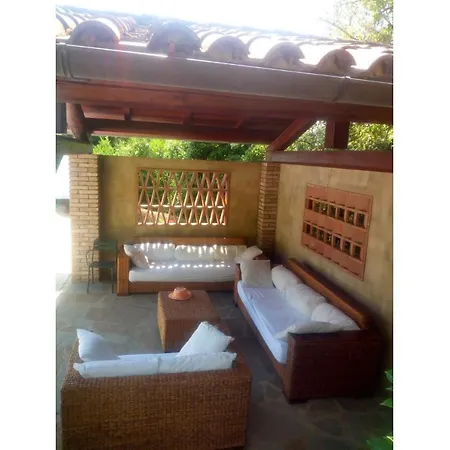 Sleeps 6 Pool Wifi