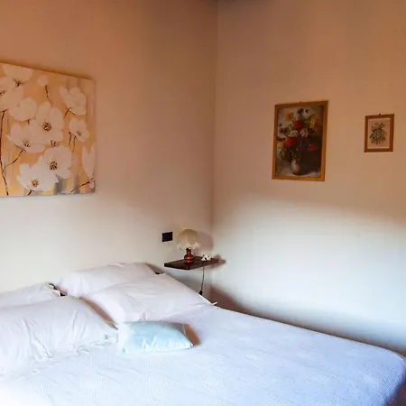 Sleeps 6 Pool Wifi Vila *